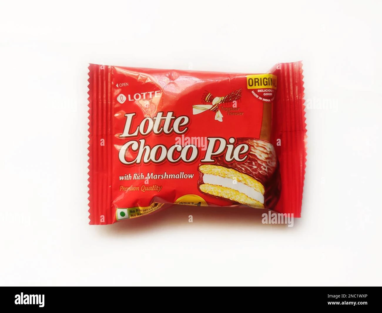 Lotte "WHATTA GREEN GRAPE" Жевательная резинка 23гр (16)*9 — фото 1